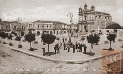 Pachino - Piazza Vittorio Emanuele - foto del 1931